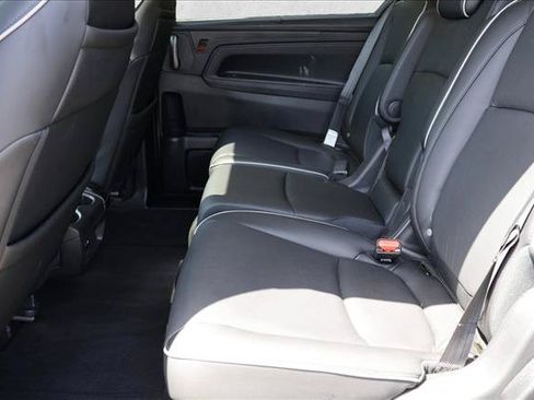Used 2025 Honda Odyssey Touring image 24
