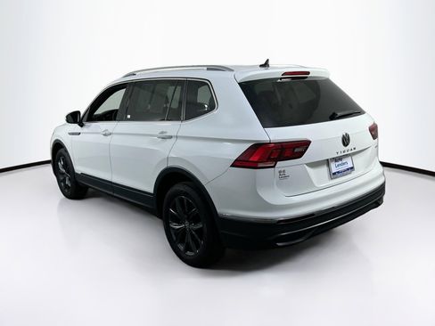 Used 2022 Volkswagen Tiguan SE AWD/4WD image 7