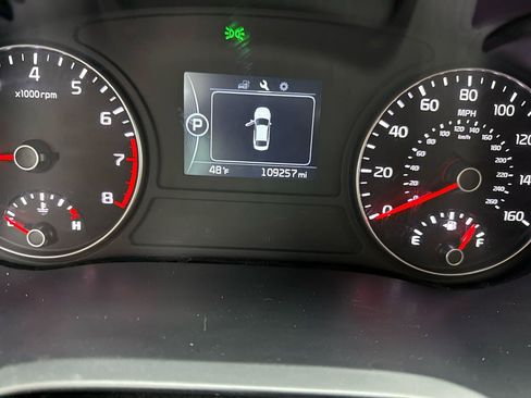 Used 2016 Kia Optima LX FWD image 17