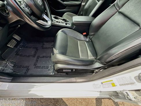 Used 2025 Honda Civic Sport Touring image 20