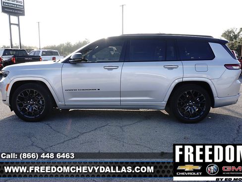 Used 2025 Jeep Grand Cherokee L Summit image 4