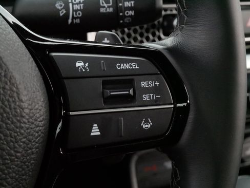 Used 2025 Honda Civic Sport image 26