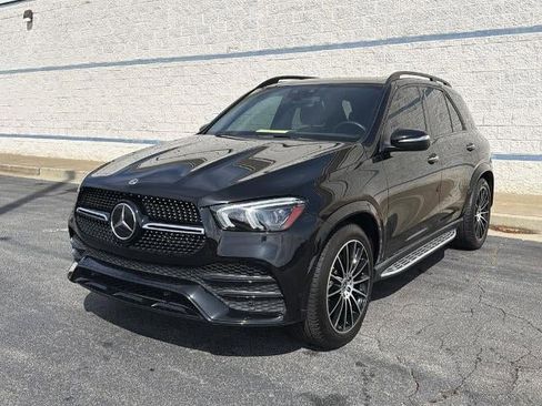 Used 2021 Mercedes-Benz GLE 450 4MATIC image 4