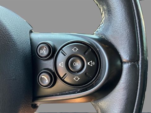Used 2015 MINI Cooper S FWD image 32