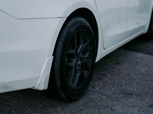 Used 2016 Acura TLX V6 SH-AWD w/ Technology Pkg image 9