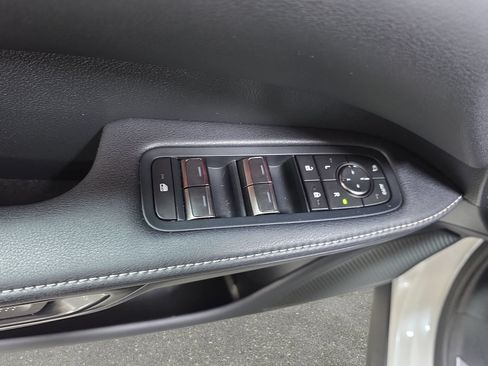 Used 2024 Lexus RX 350 FWD w/ Convenience Package image 27
