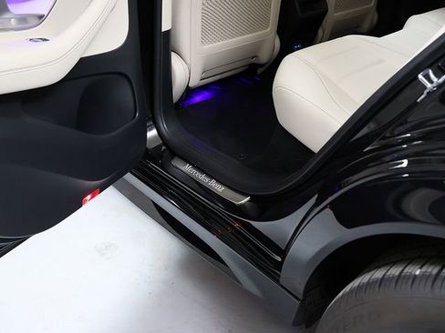 Used 2026 Mercedes-Benz GLE 450 4MATIC image 31