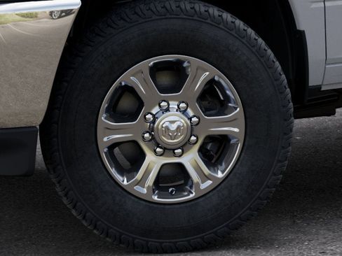 New 2026 RAM 2500 Big Horn AWD/4WD image 8
