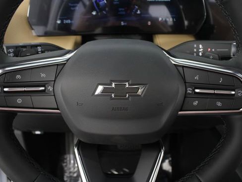 New 2026 Chevrolet Equinox ACTIV image 12