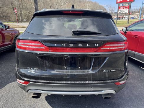 Used 2017 Lincoln MKC Select image 4