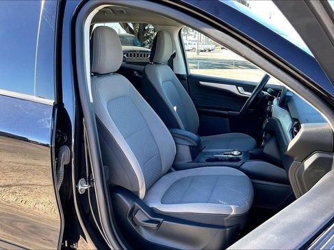 Certified 2021 Ford Escape SE w/ Cold Weather Package image 28