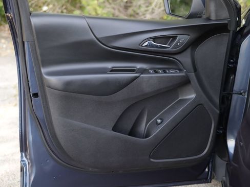 Used 2018 Chevrolet Equinox LT w/ Sun & Infotainment Package FWD image 22