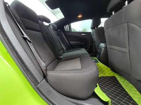 Used 2023 Dodge Charger SXT w/ Blacktop Package image 23