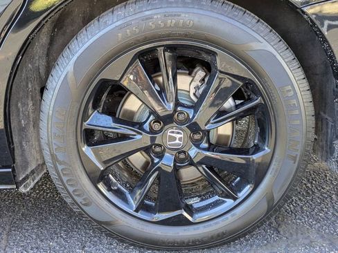 Used 2023 Honda Odyssey Sport image 11