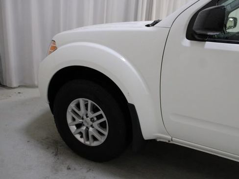 Used 2019 Nissan Frontier SV AWD/4WD image 32