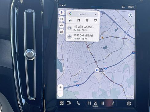 Certified 2023 Volvo XC40 B5 Plus w/ Driver Assist Package image 29