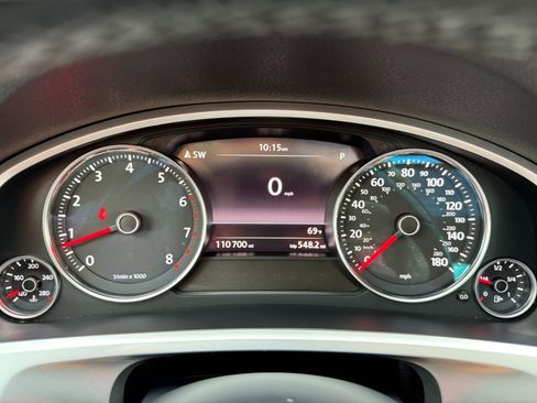 Used 2012 Volkswagen Touareg VR6 image 20