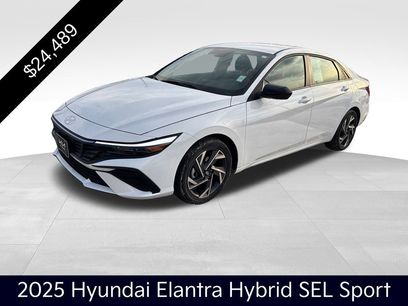 Used 2025 Hyundai Elantra SEL