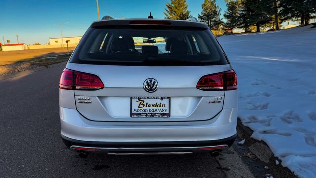 Used 2017 Volkswagen Golf Alltrack SE AWD/4WD image 6