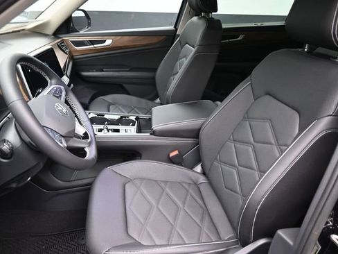 New 2026 Volkswagen Atlas SE image 19