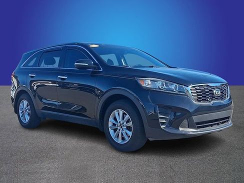 Used 2019 Kia Sorento L image 3