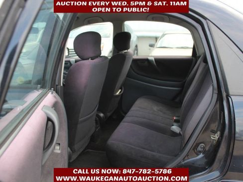 Used 2003 Suzuki Aerio GS FWD image 7