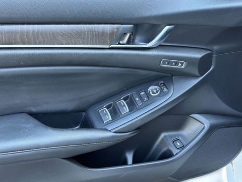 Used 2022 Honda Accord EX-L image 13