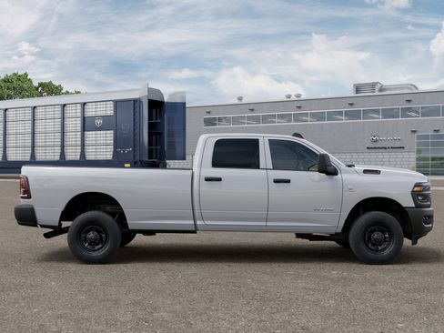 New 2026 RAM 2500 Tradesman w/ Bed Convenience Group AWD/4WD image 30