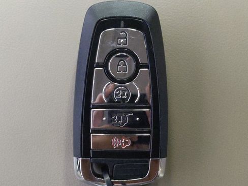 Used 2020 Lincoln Aviator Reserve w/ Equipment Group 202A AWD/4WD image 32