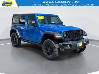 Used 2024 Jeep Wrangler Unlimited AWD/4WD video 1