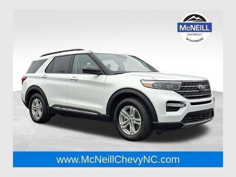 Used 2023 Ford Explorer XLT w/ Equipment Group 202A image 1