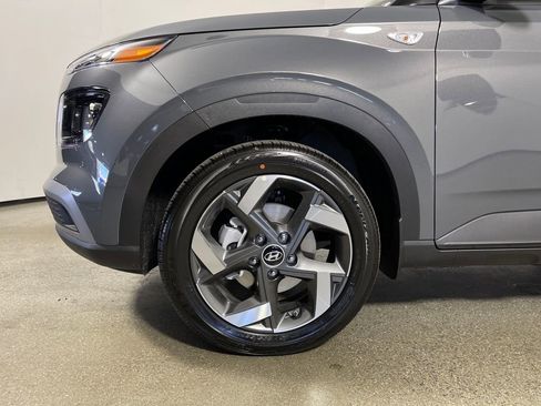 New 2026 Hyundai Venue SEL image 11