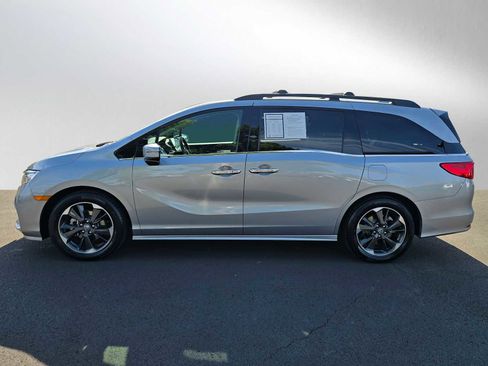 Used 2024 Honda Odyssey Elite image 6