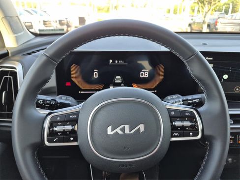 Used 2025 Kia Sorento EX w/ Panoramic Sunroof Package FWD image 21
