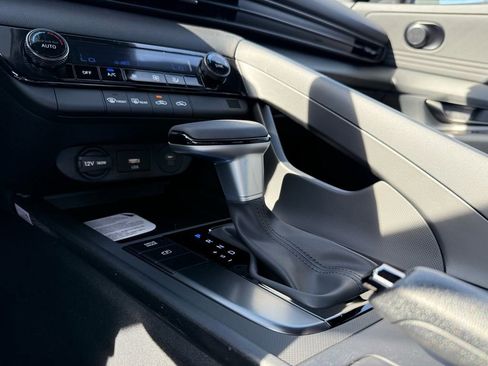 New 2026 Hyundai Elantra Sport FWD image 18