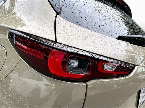 Used 2024 MAZDA CX-5 Carbon Edition AWD/4WD image 29