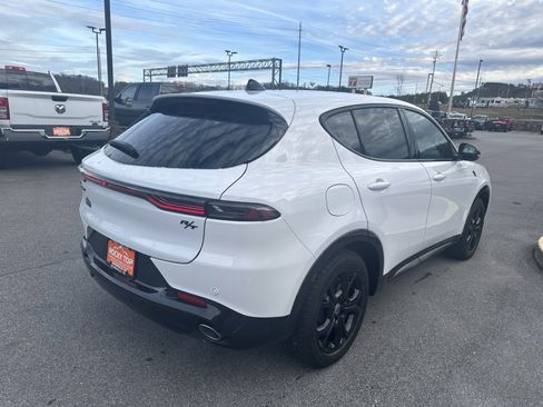 New 2024 Dodge Hornet R/T w/ R/T Blacktop Package image 7