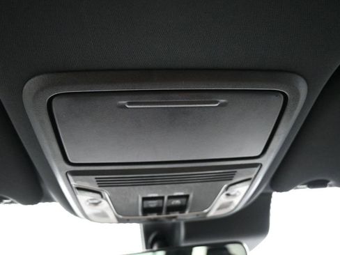 Used 2023 Honda Ridgeline Black Edition image 17