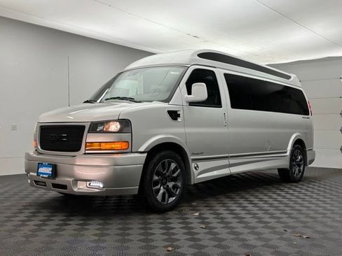 New 2025 GMC Savana 2500 Extended w/ Driver Convenience Package image 23