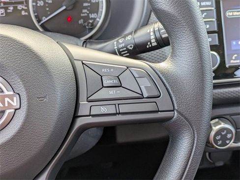 New 2025 Nissan Kicks Play S image 18