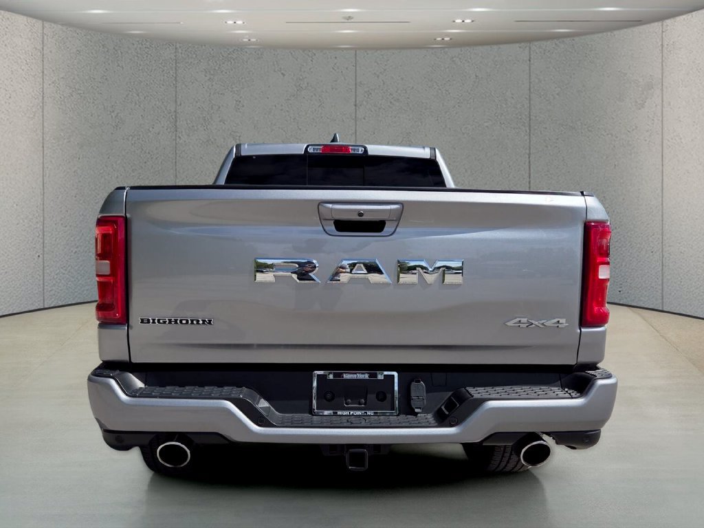 Used 2025 RAM 1500 Big Horn AWD/4WD image 7