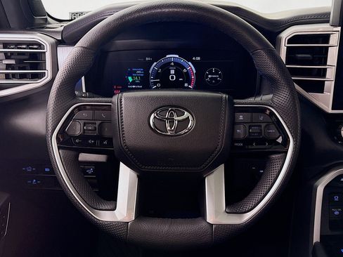 Used 2024 Toyota Tundra Platinum AWD/4WD image 19