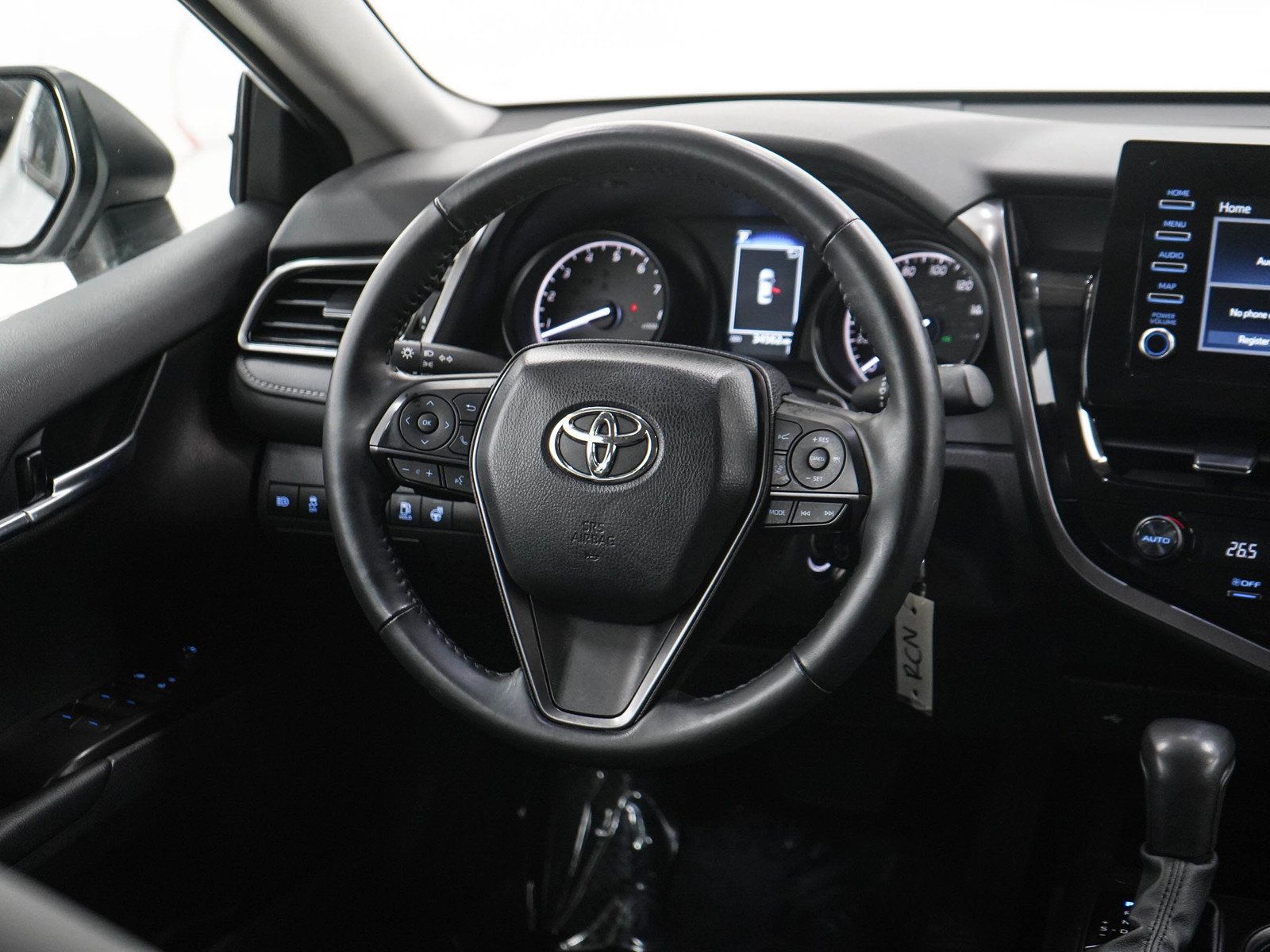 Used 2024 Toyota Camry SE FWD image 14