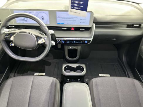 Certified 2024 Hyundai Ioniq 5 SEL RWD image 15