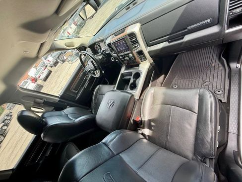 Used 2018 RAM 3500 Laramie AWD/4WD image 33