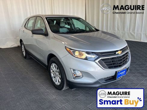 Used 2019 Chevrolet Equinox LS image 36