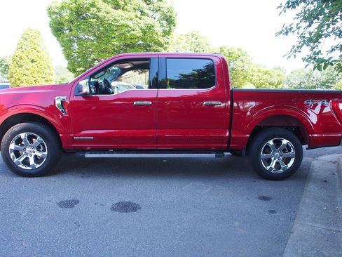 Certified 2023 Ford F150 Lariat w/ Equipment Group 502A High AWD/4WD image 4