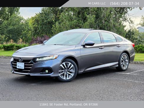 Used 2019 Honda Accord Touring image 2