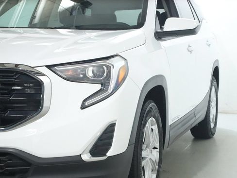 Used 2020 GMC Terrain SLE AWD/4WD image 4