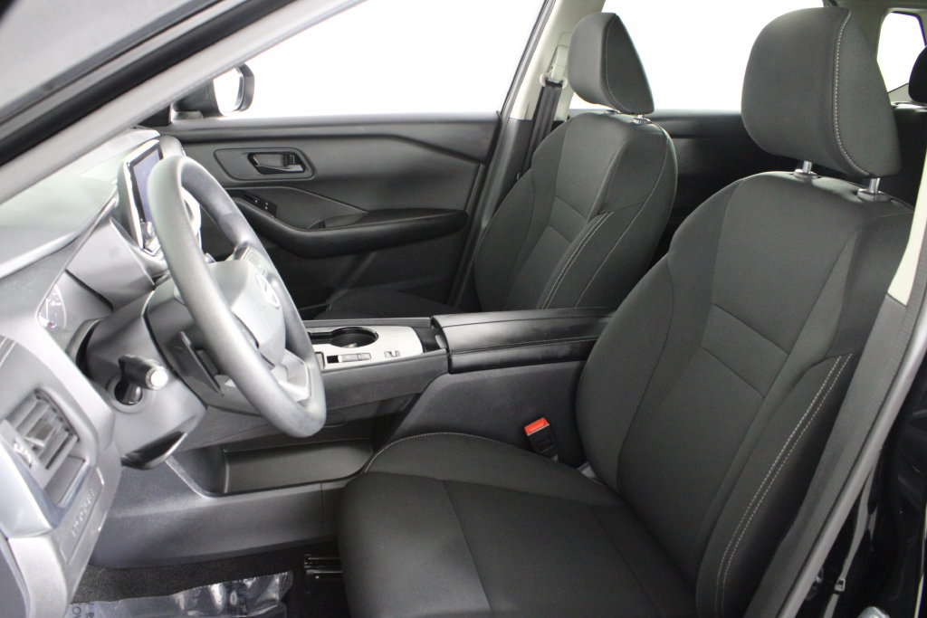 Certified 2025 Nissan Rogue S FWD image 20